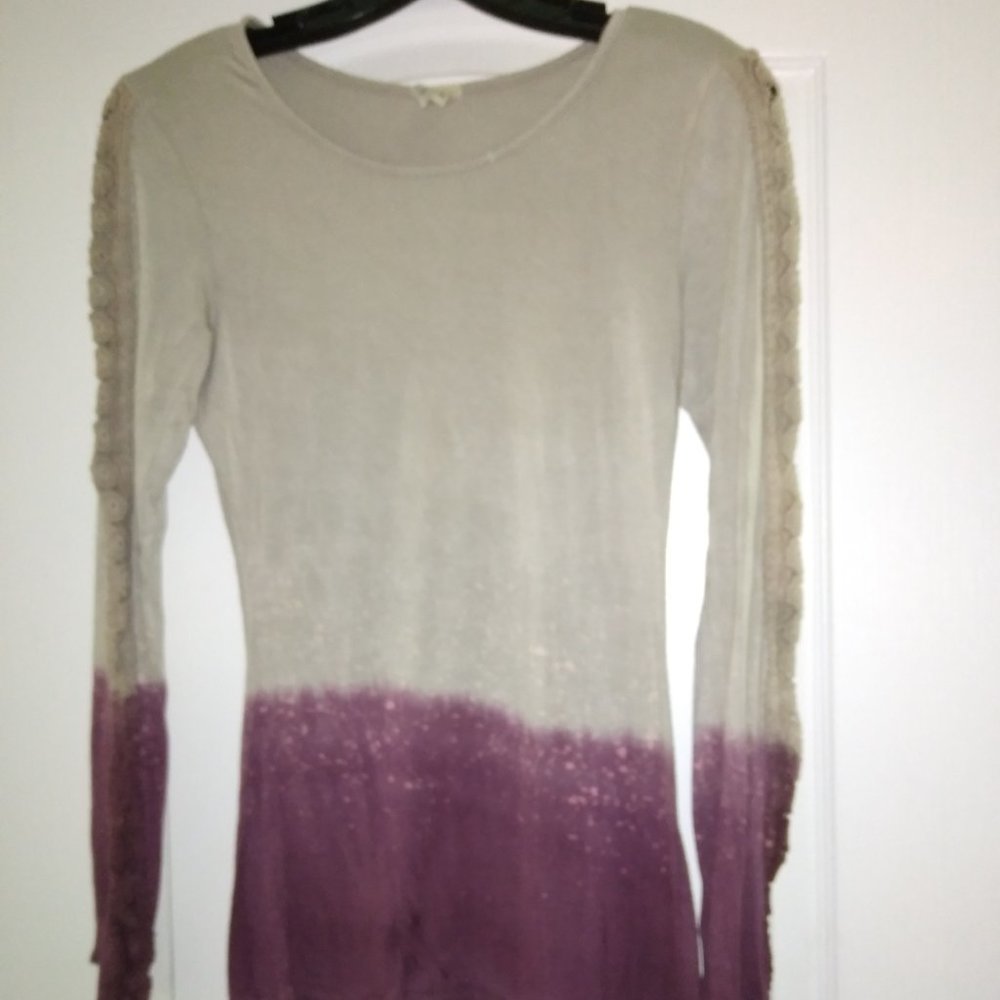 Gimmicks top